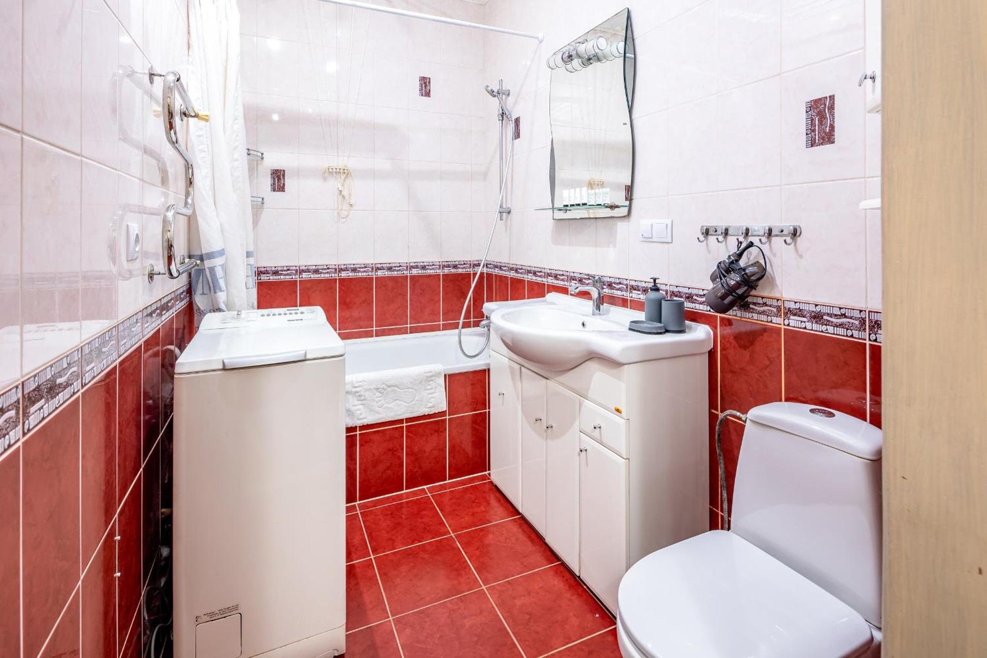 Just Another Comfy Apartment On The Main Squere. 2 Bedrooms, Own Heating, Ac Lviv Exteriör bild